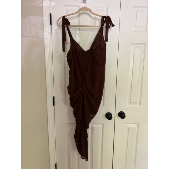 PrettyLittleThing Chocolate Brown Underwire Detail Draped Midi Dress sz 10 - Picture 7 of 9